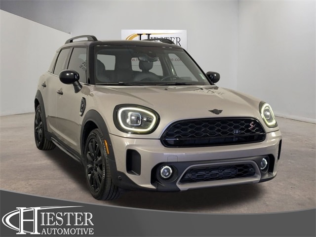 2024 MINI Countryman S's photo