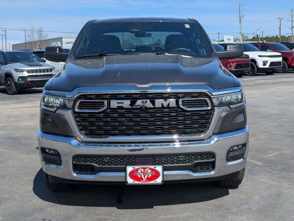 New 2026 Ram 1500 BIG HORN CREW CAB 4X2 5'7 BOX Pickup