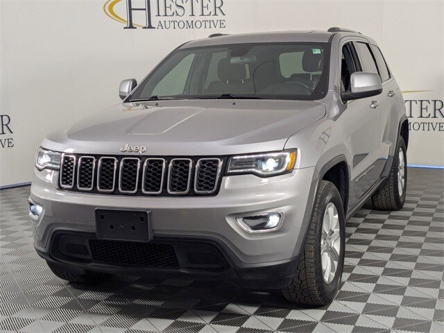 2021 Jeep Grand Cherokee Laredo E photo 4