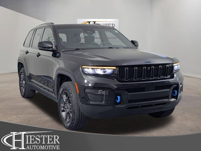2024 Jeep Grand Cherokee Trailhawk 4xe 4x4's photo