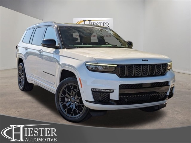 2025 Jeep Grand Cherokee L Summit Reserve's photo
