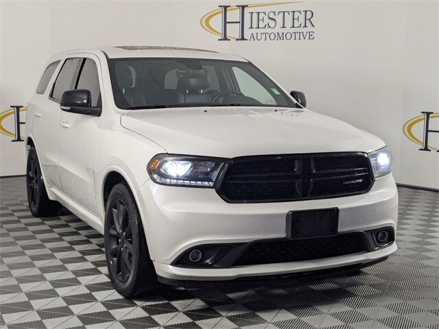2017 Dodge Durango R/T photo 2