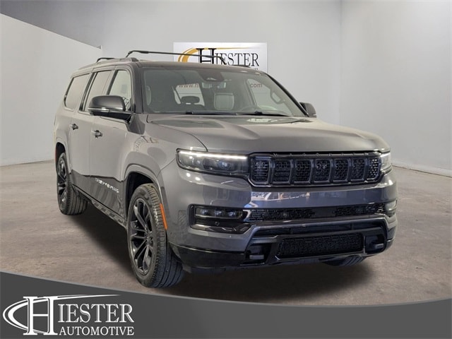 2024 Jeep Grand Wagoneer L Series II's photo