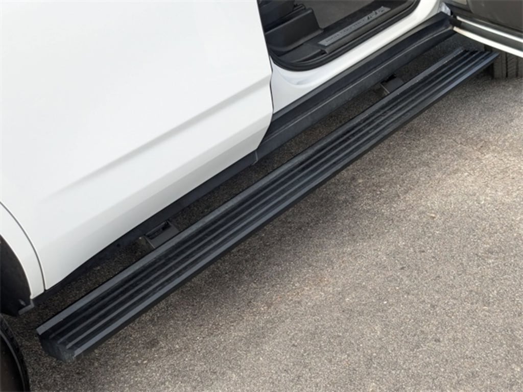 Used 2024 Chevrolet Tahoe High Country SUV