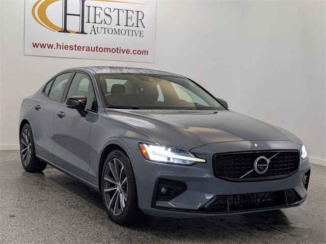 Used 2022 Volvo S60 Momentum with VIN 7JRL12FZ4NG189599 for sale in Lillington, NC