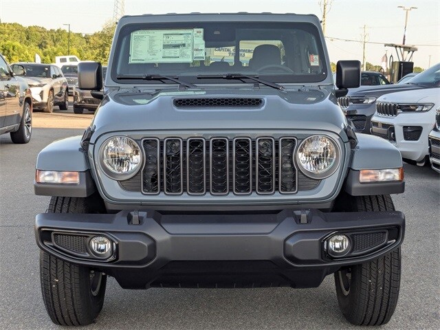 2025 Jeep Gladiator Sport S photo 3