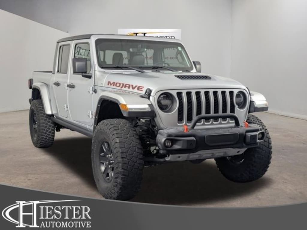 Used 2022 Jeep Gladiator Mojave Truck Crew Cab
