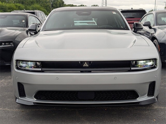 2025 Dodge Charger R/T AWD photo 3