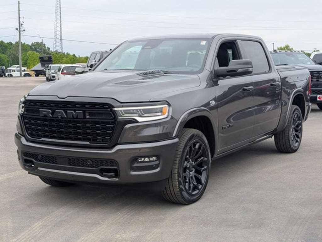 New 2026 Ram 1500 LIMITED CREW CAB 4X4 5'7 BOX Pickup