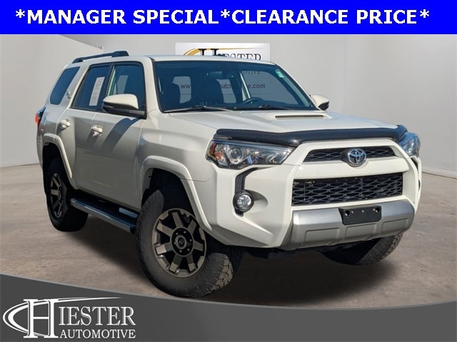 2019 Toyota 4Runner TRD Off-Road Premium's photo