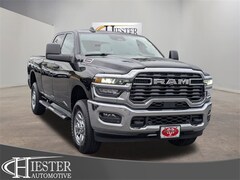 2026 Ram 2500 TRADESMAN CREW CAB 4X4 6'4 BOX Pickup