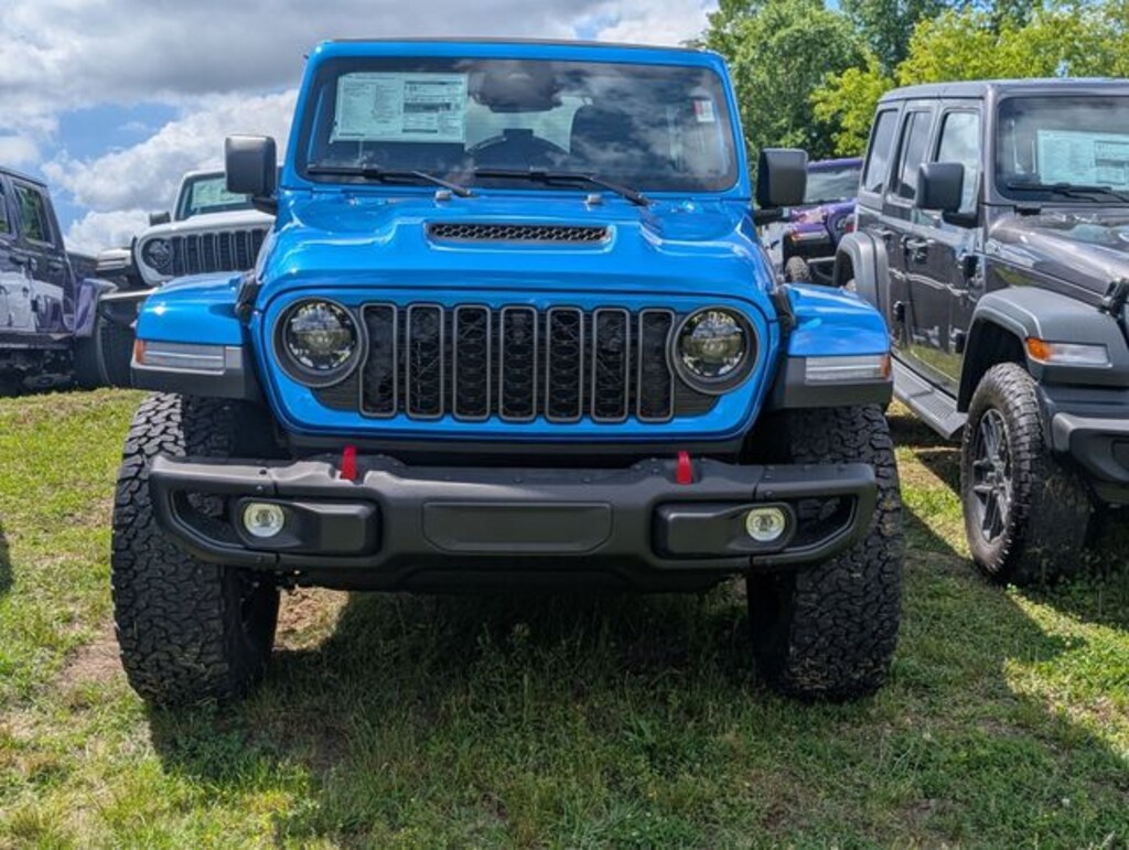 New 2026 Jeep Wrangler 4-DOOR RUBICON X Sport Utility