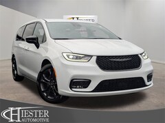 2026 Chrysler Pacifica SELECT Passenger Van