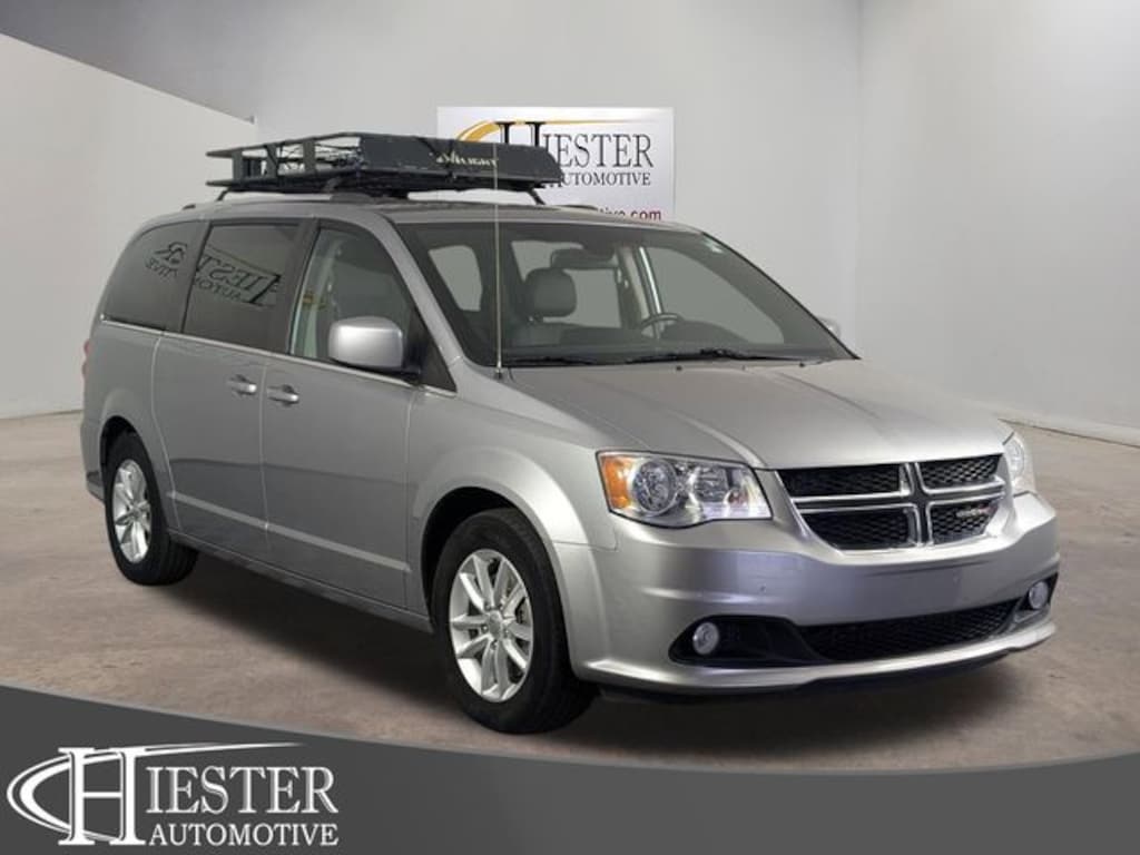 Used 2019 Dodge Grand Caravan SXT Van Passenger Van