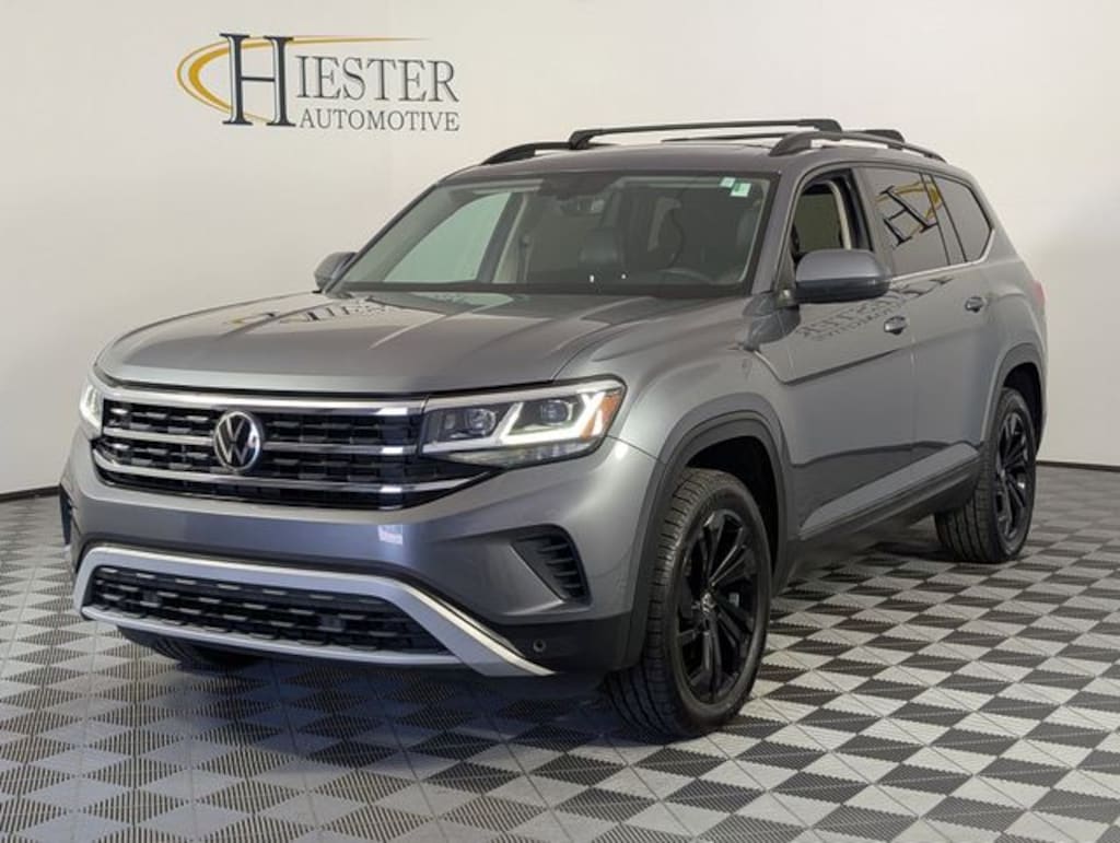 Used 2023 Volkswagen Atlas 3.6L V6 SE w/Technology SUV
