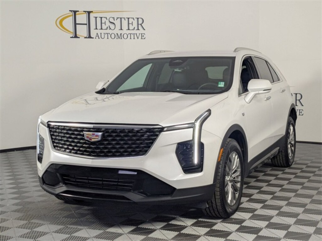 Used 2024 CADILLAC XT4 Premium Luxury SUV