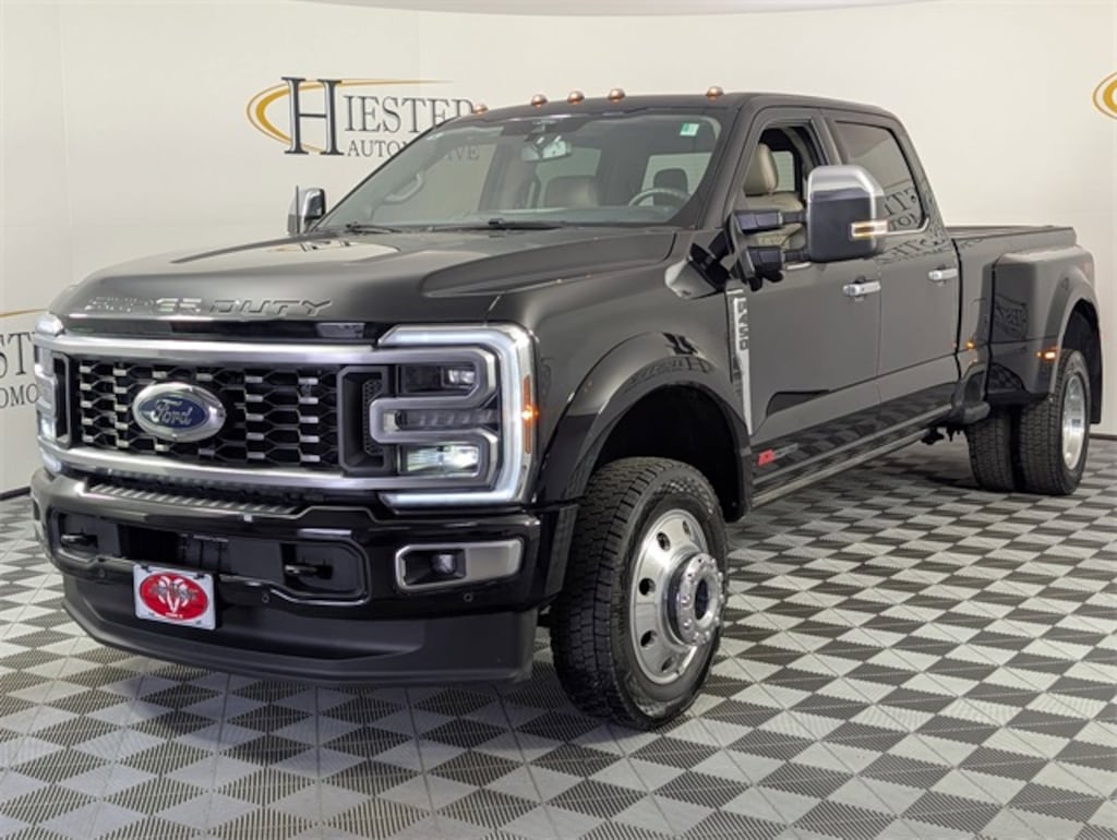 Used 2025 Ford F-450 Platinum Truck Crew Cab