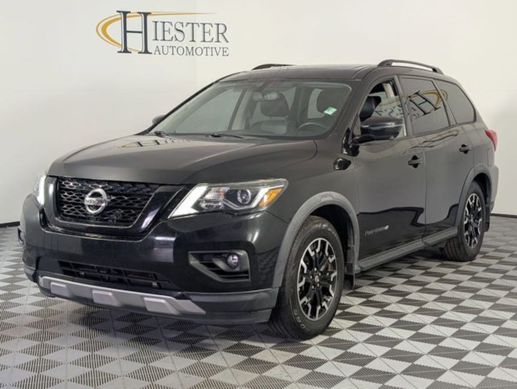 Used 2019 Nissan Pathfinder SL SUV
