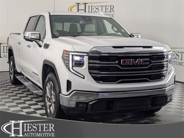 2023 GMC Sierra 1500 SLT's photo