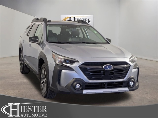 2024 Subaru Outback Limited's photo