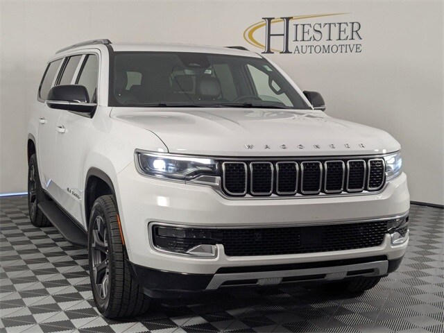 2024 Jeep Wagoneer L Series III photo 2