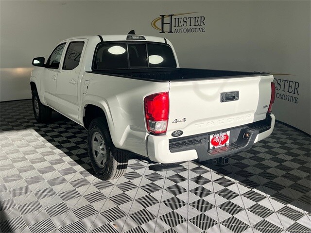 2022 Toyota Tacoma SR V6 photo 4