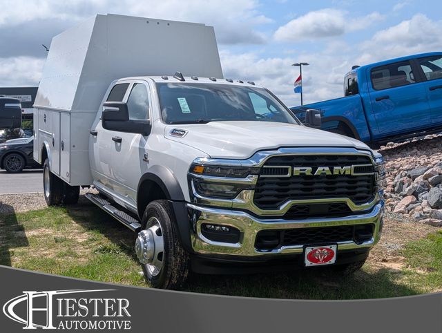 2026 RAM 5500 Big Horn 4X4 Crew Cab DRW 197" WB's photo