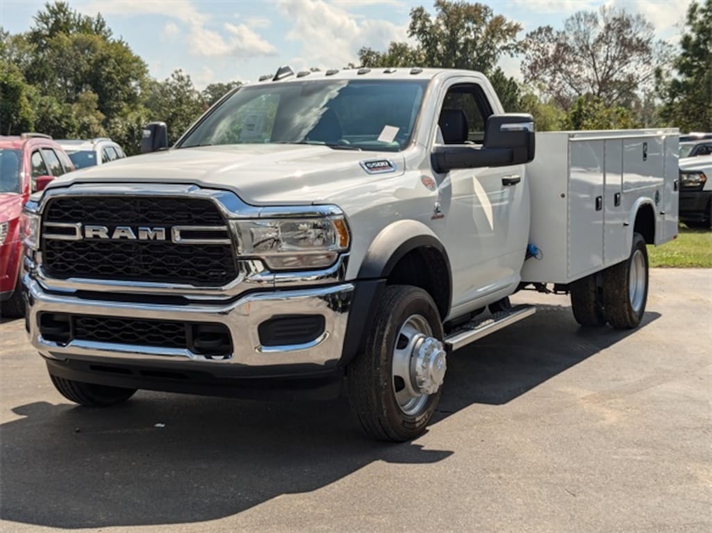 New 2024 Ram 5500 Chassis Cab 5500 TRADESMAN CHASSIS REGULAR CAB 4X4 84' CA Pickup