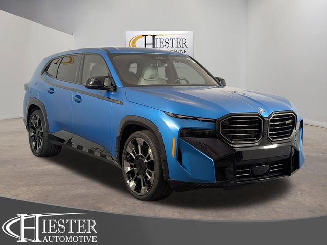 2024 BMW XM -'s photo