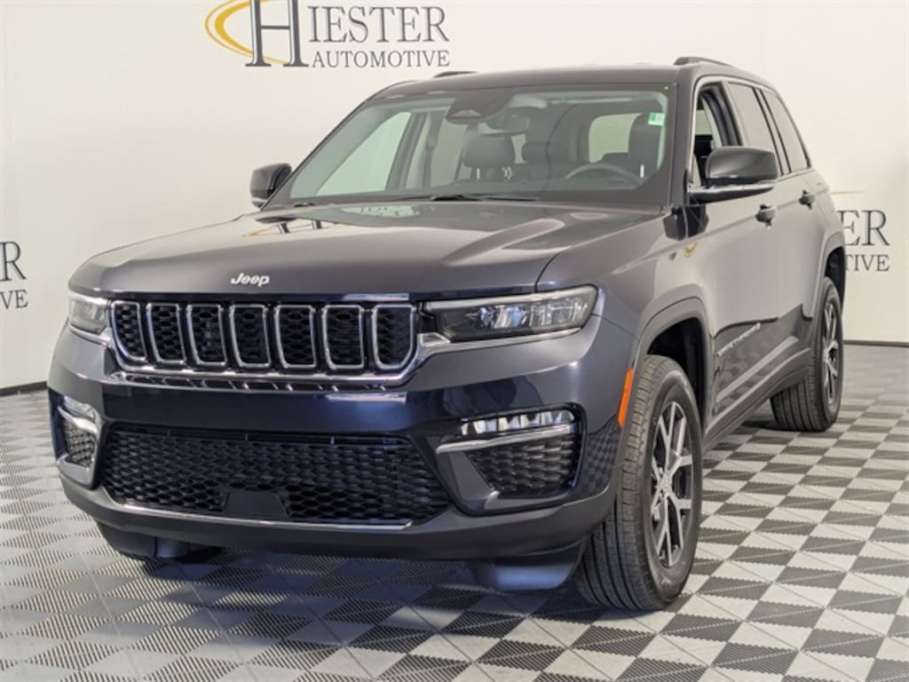 Used 2023 Jeep Grand Cherokee Limited SUV