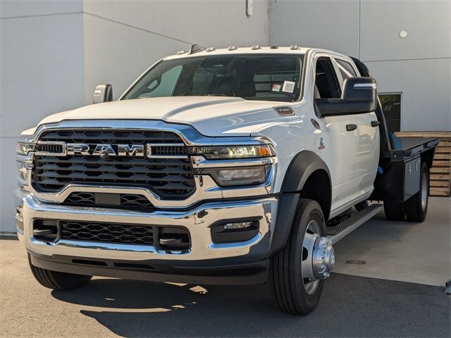 2026 Ram 4500 Tradesman photo 4