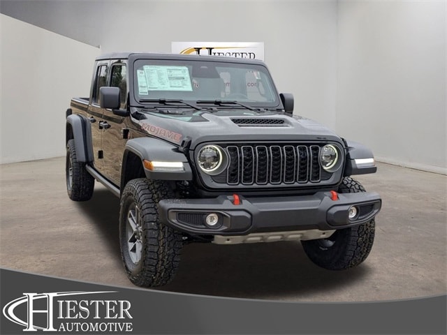 2026 Jeep Gladiator Mojave's photo