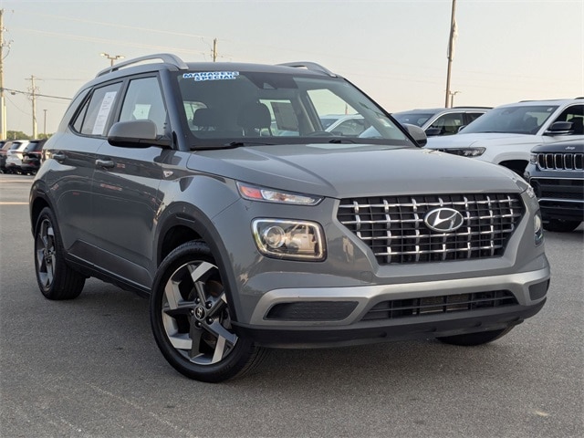 Used 2021 Hyundai Venue SEL with VIN KMHRC8A30MU119439 for sale in Lillington, NC