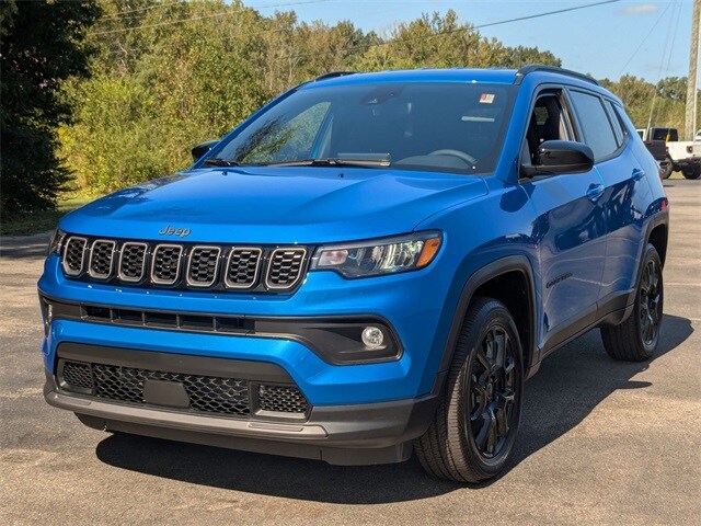 2026 Jeep Compass Latitude Altitude photo 4