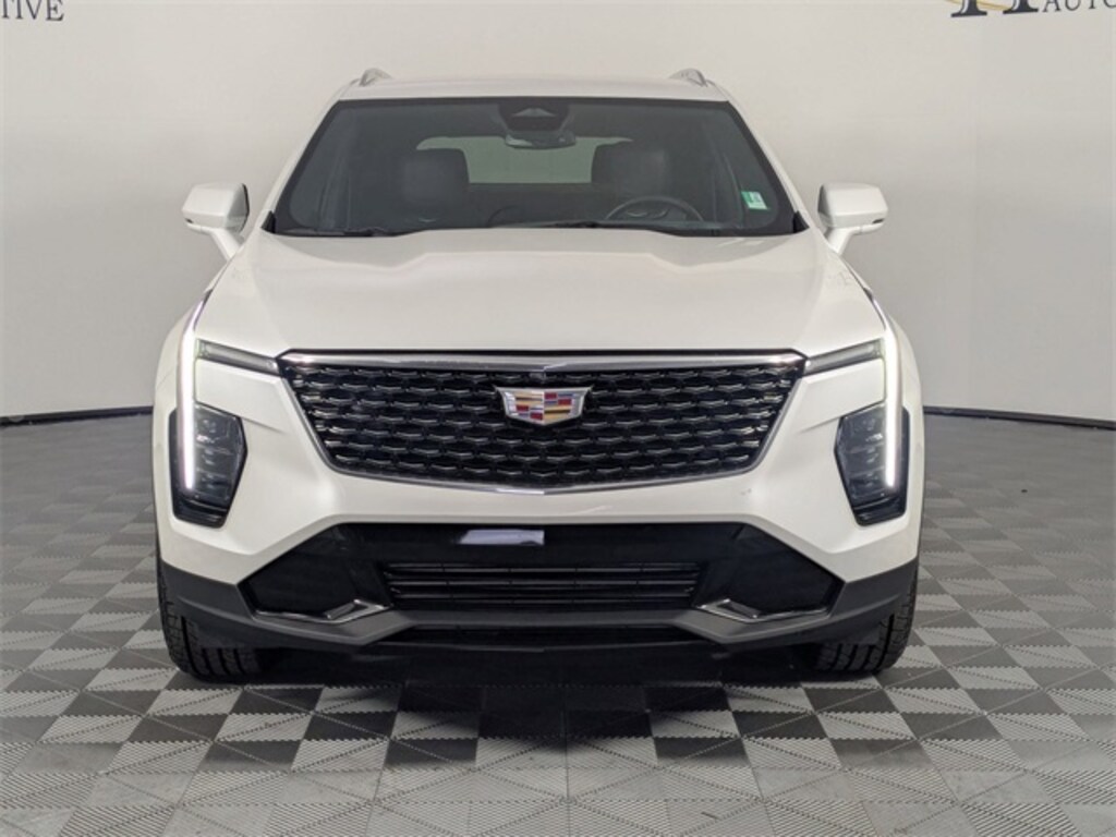 Used 2024 CADILLAC XT4 Premium Luxury SUV