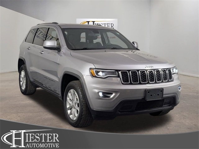 2021 Jeep Grand Cherokee Laredo E's photo