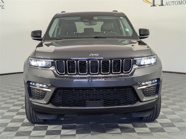 2022 Jeep Grand Cherokee Limited photo 3
