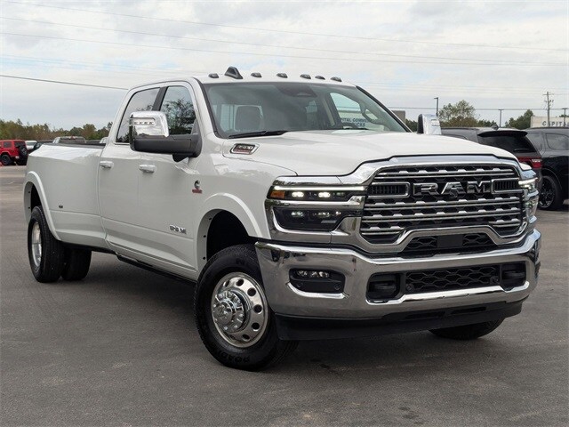 2026 Ram 3500 Limited Longhorn photo 2