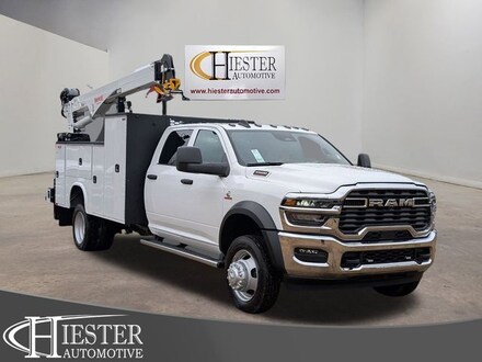 2025 Ram 5500 Chassis Cab TRADESMAN  CREW  4X4 84' CA Pickup