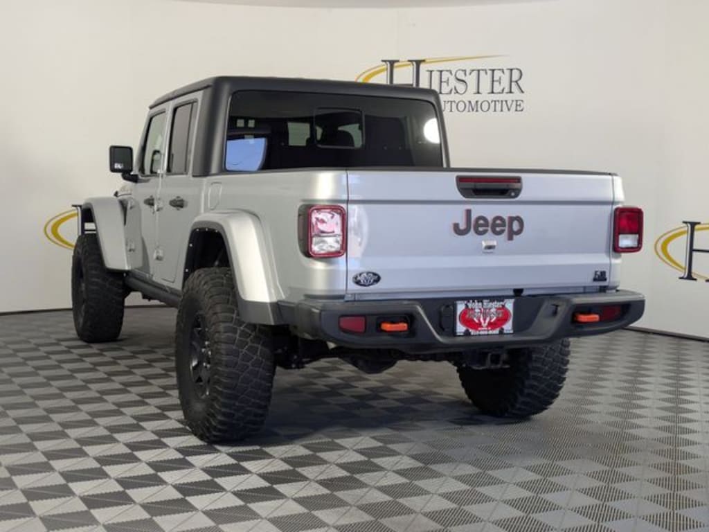 Used 2022 Jeep Gladiator Mojave Truck Crew Cab