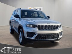 2025 Jeep Grand Cherokee LAREDO X 4X2 Sport Utility