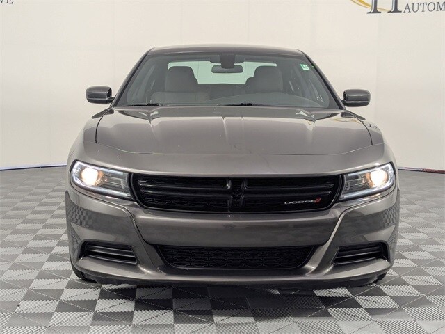 2022 Dodge Charger SXT photo 3