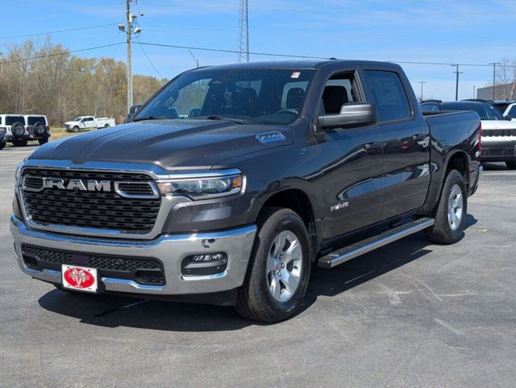 New 2026 Ram 1500 BIG HORN CREW CAB 4X2 5'7 BOX Pickup