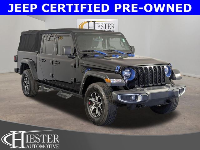 2022 Jeep Gladiator Sport S's photo