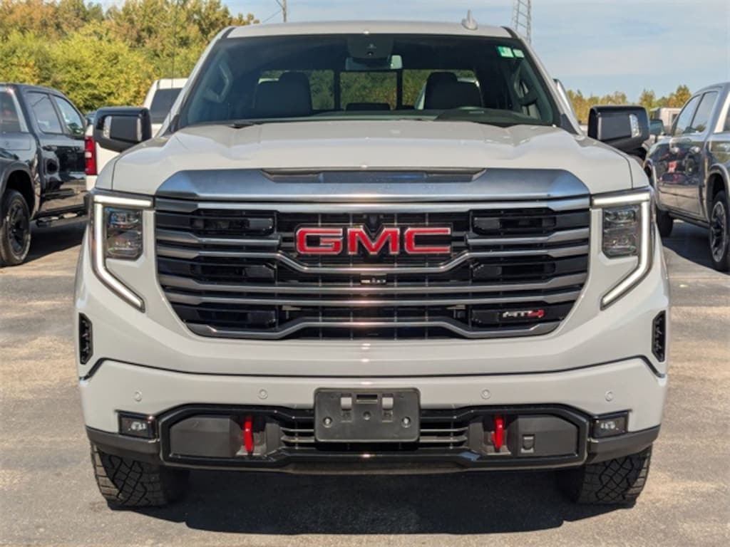 Used 2024 GMC Sierra 1500 AT4 Truck Crew Cab