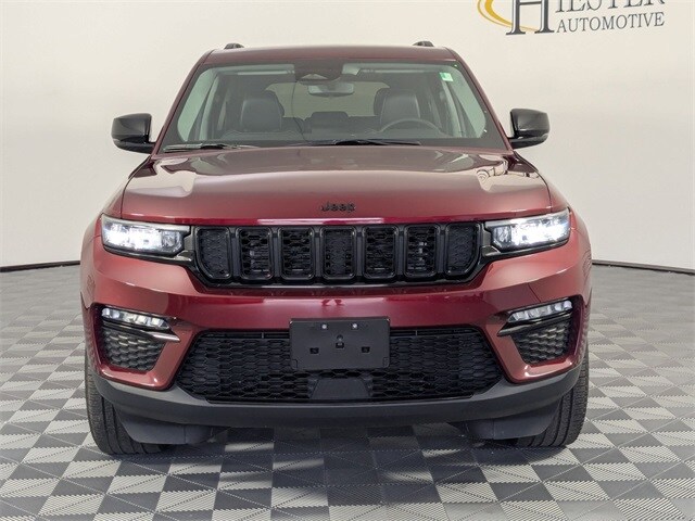 2023 Jeep Grand Cherokee Limited photo 3