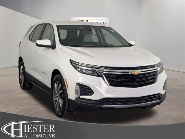 2022 Chevrolet Equinox LT's photo