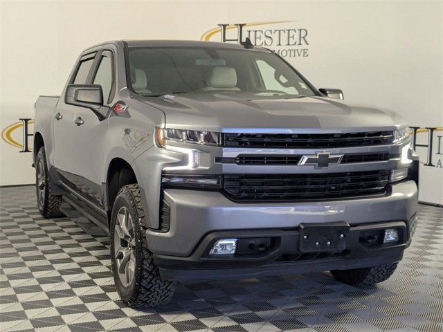 2021 Chevrolet Silverado 1500 RST photo 2
