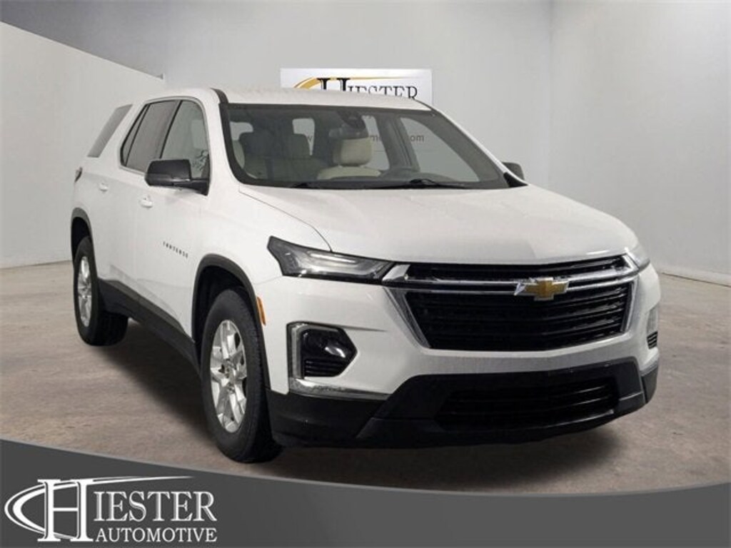 Used 2023 Chevrolet Traverse LS SUV