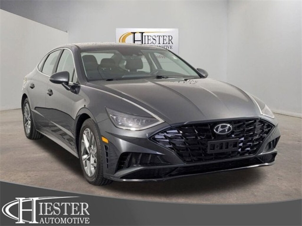Used 2023 Hyundai Sonata SEL Sedan